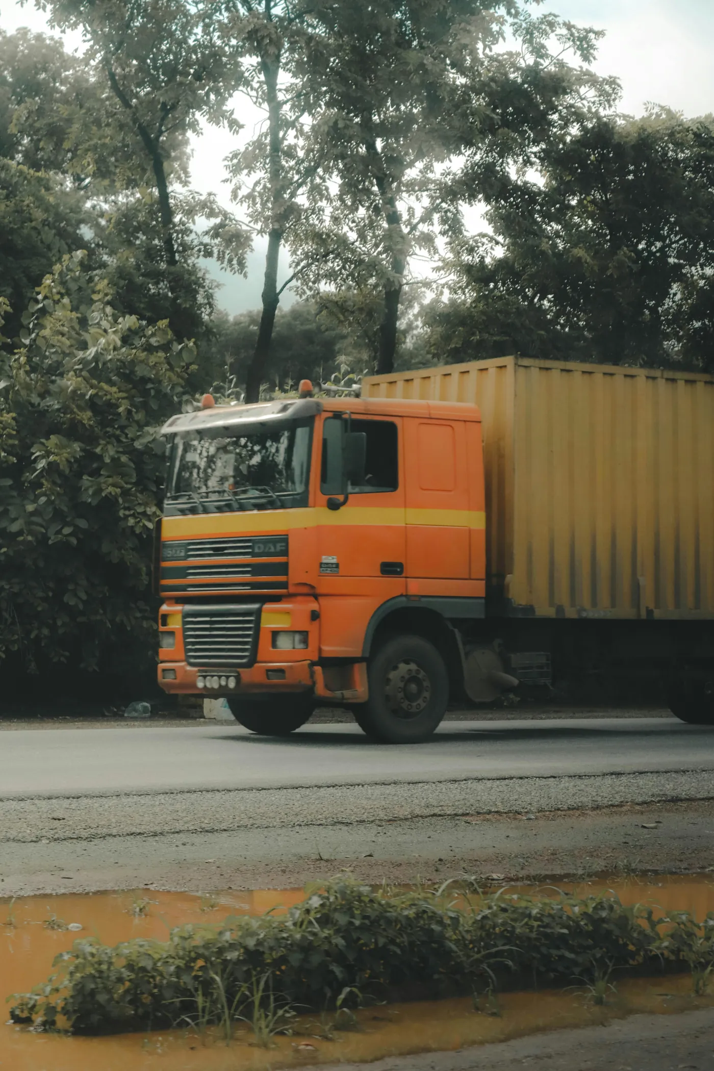 drivebuddyAI-equipped truck on an Indian national highway